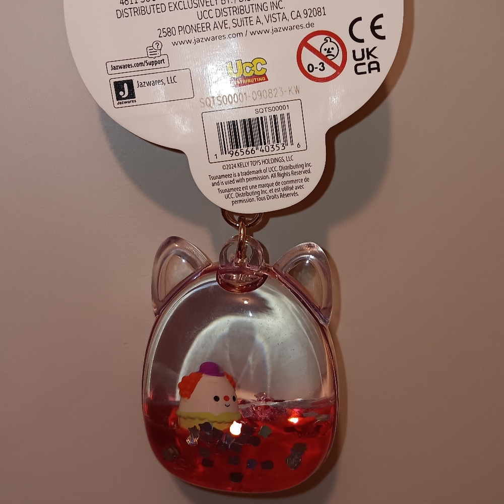 Squishmallows Tsunameez Keychain Bimbi the Clown - Picture 3 of 3